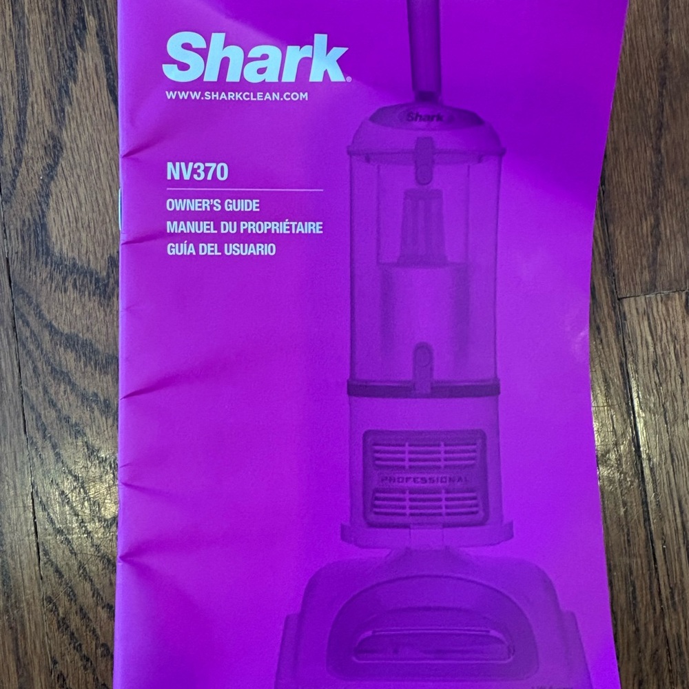 Shark Owners Guide for NV370 Navigator Lift Away Pro Preowned Clean Condition